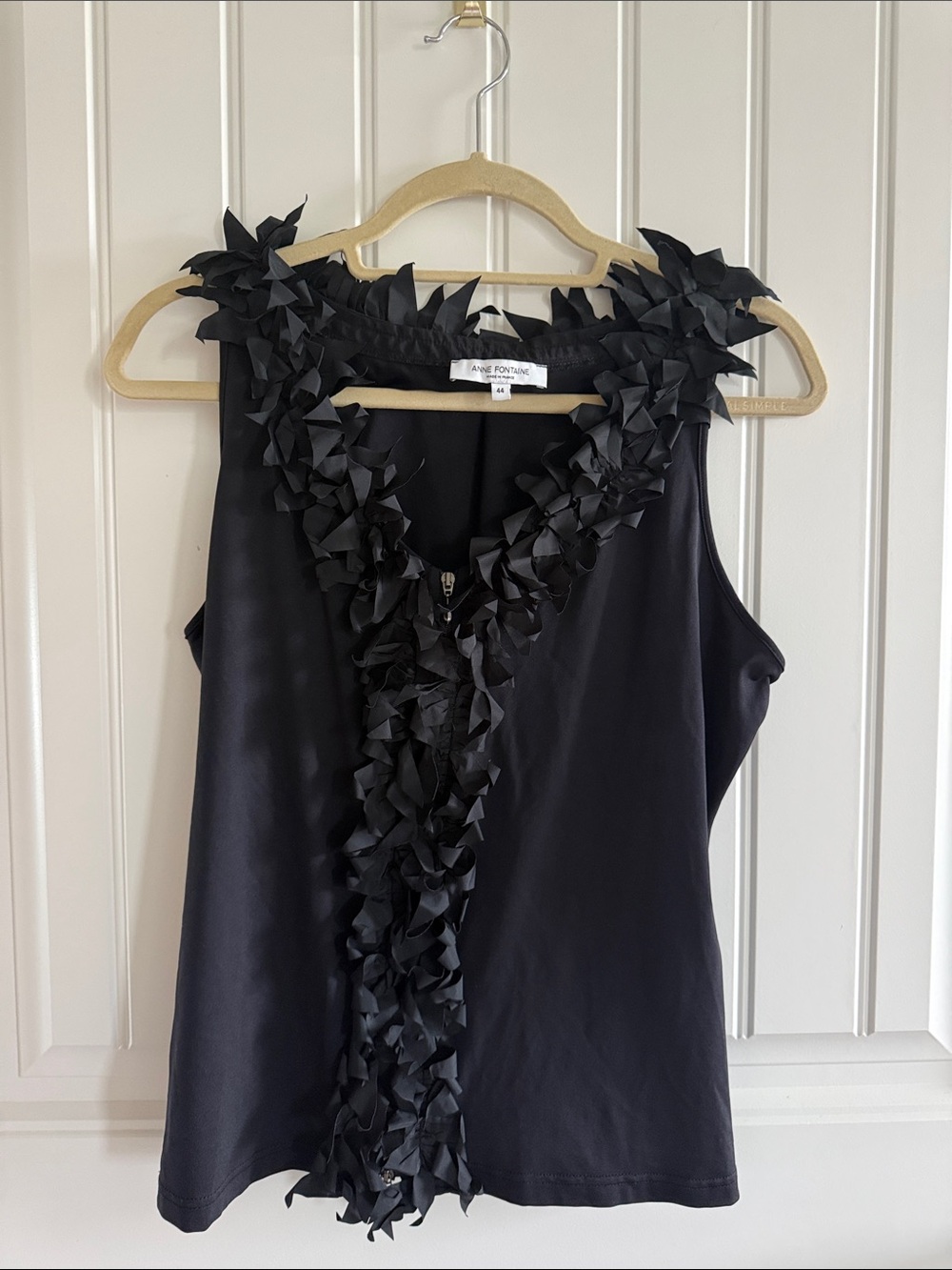 Anne Fontaine Black 3D Petal Appliqué Sleeveless Top | Made in France | Size 44